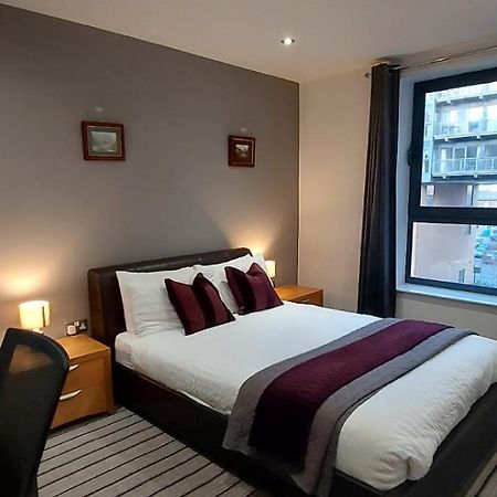 City Apartment In Great Location With A Balcony & Parking Possible - West One Sheffield Exterior foto
